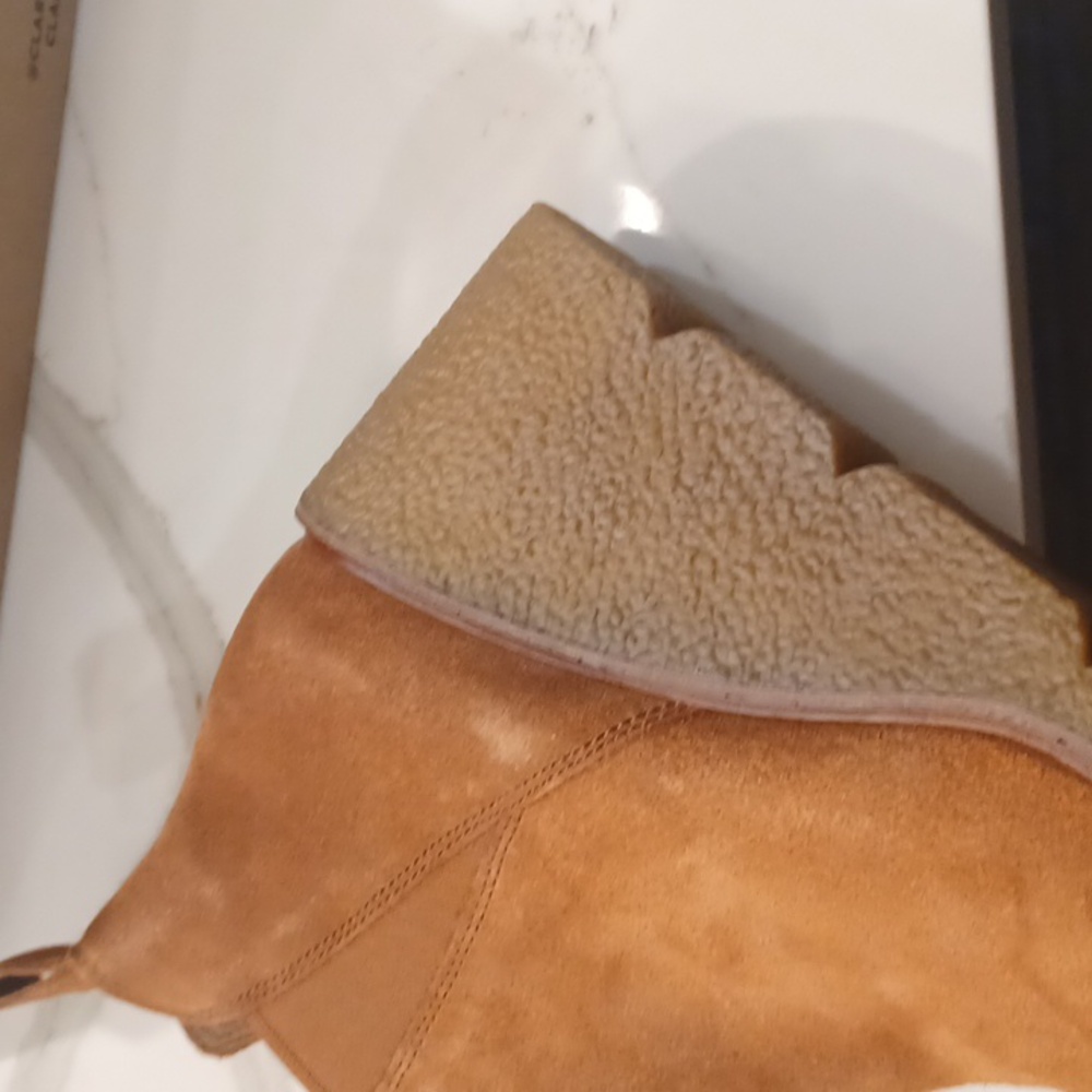 Clarks Women's Clarkford Top Suede Wedged Boots sz 10 NEW $160 - Picture 3 of 10